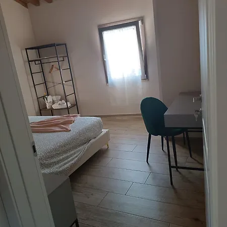 House Delfina Bed & Breakfast 3*