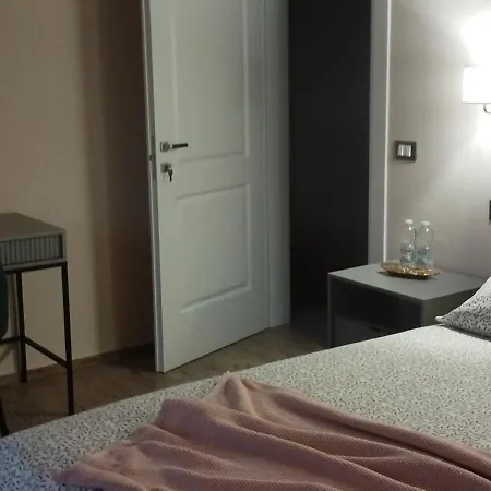 House Delfina Bed & Breakfast 3*