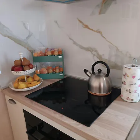 House Delfina 3*