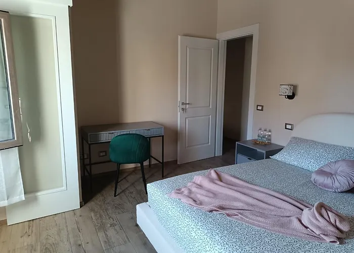 House Delfina 3*